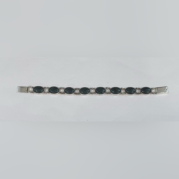 Jewelry - Jade and Sterling Link Bracelet